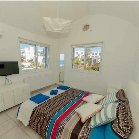 34 Beach Villa Paphos 外观 照片